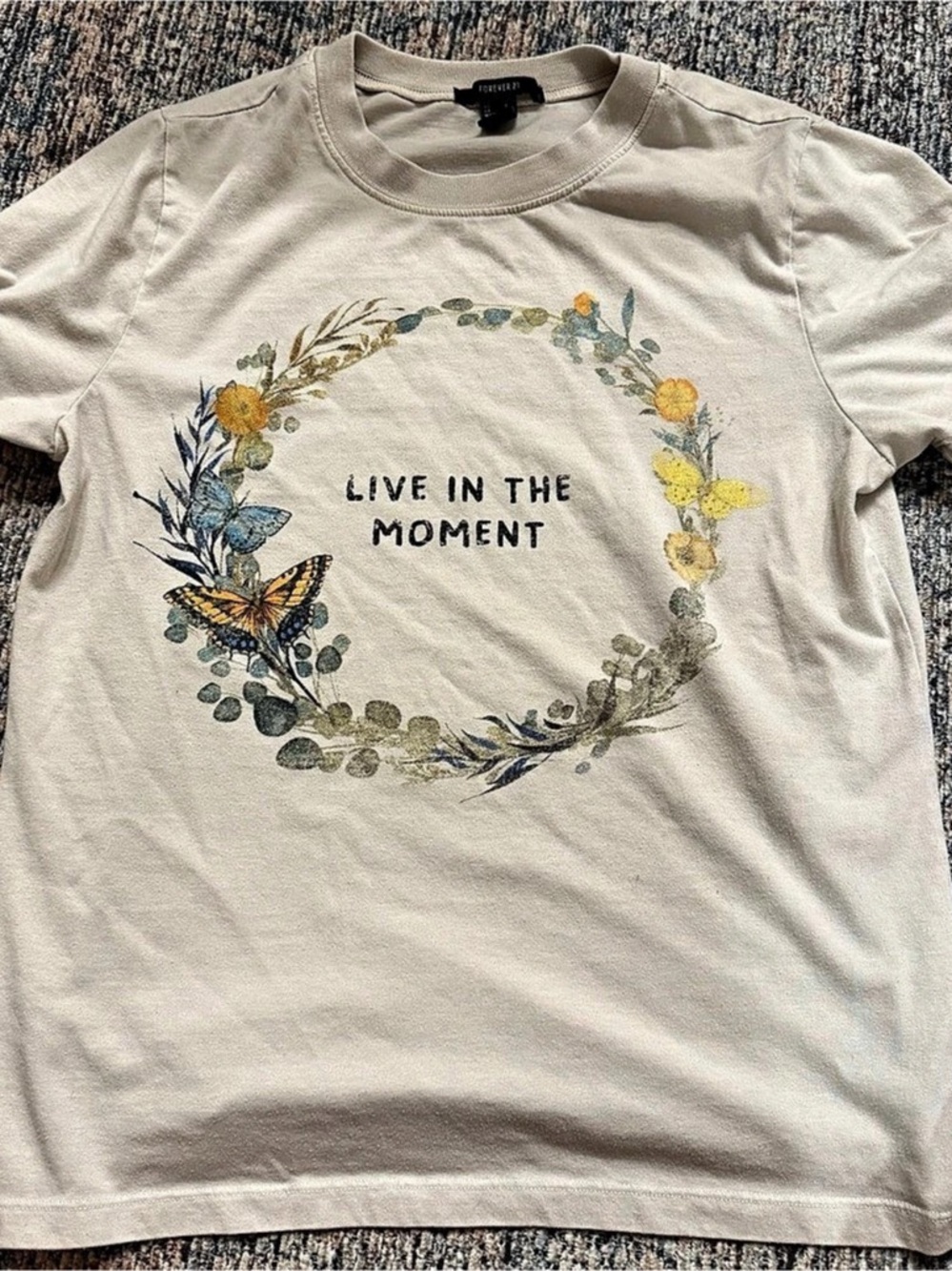 Forever 21 Live in the Moment Butterfly Floral Graphic Tee S